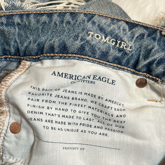 American Eagle Outfitters Tomgirl Button Fly Cotton Distressed Jeans - Picture 10 of 12
